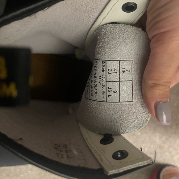 1460 COMBAT BOOT - WOMEN'S DR MARTENS - Picture 5 of 8